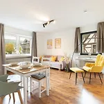 Nyaraló Schoene Mit Grosser Terrasse Und Moselblick *