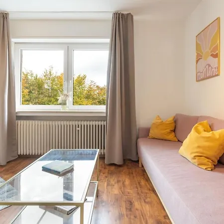 Schoene Mit Grosser Terrasse Und Moselblick