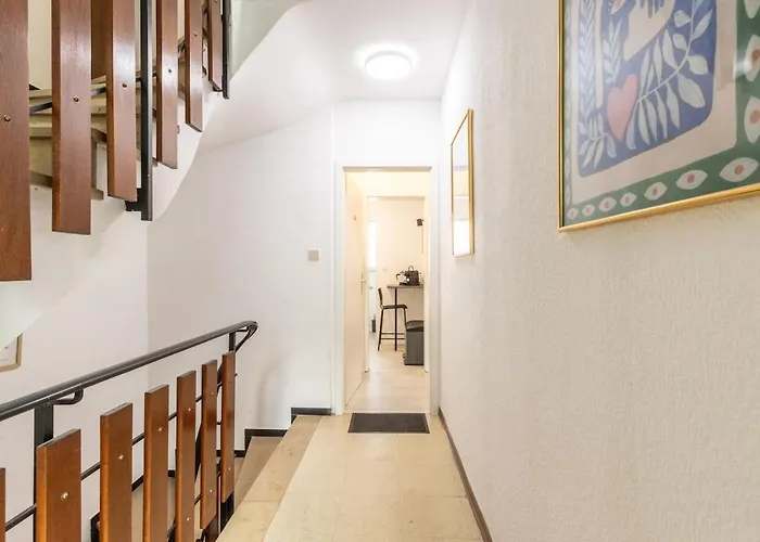 Schöne Mit Großer Terrasse Und Moselblick *