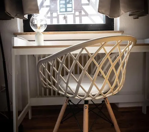 בית נופש Schoene Mit Grosser Terrasse Und Moselblick קוכם